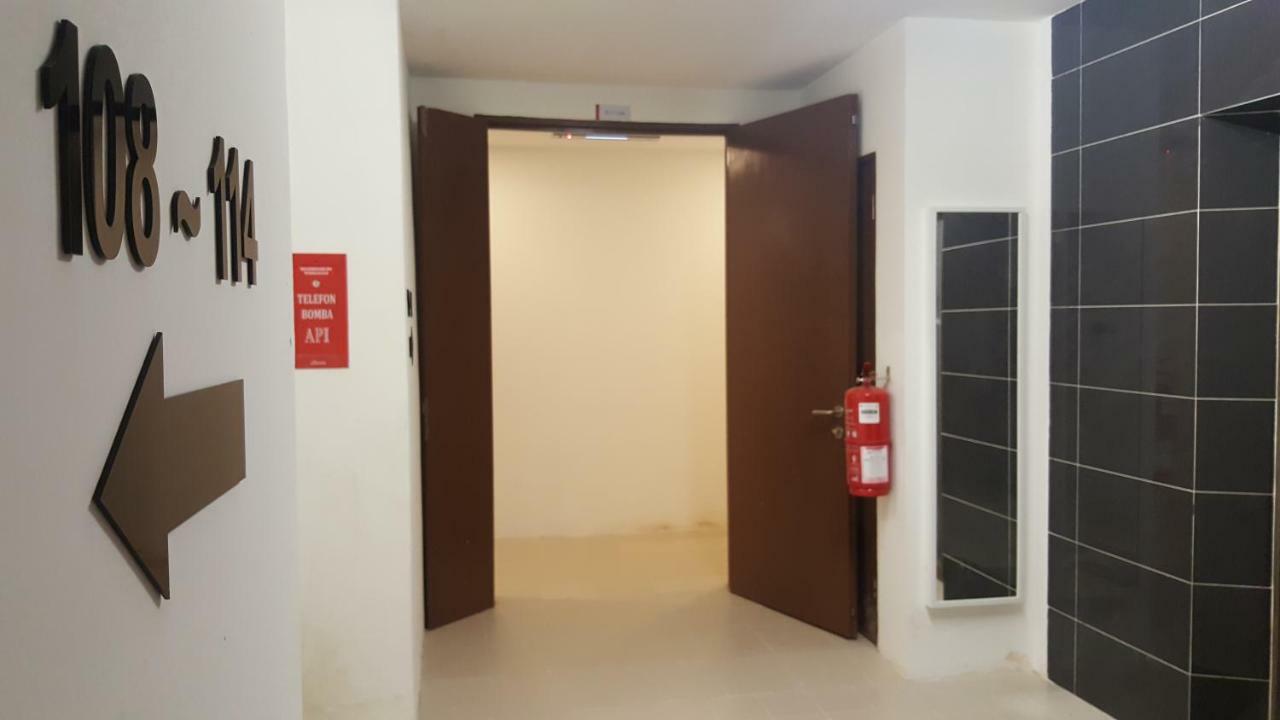 Fumah Hotel Jalan Kuching Kuala Lumpur Exterior photo